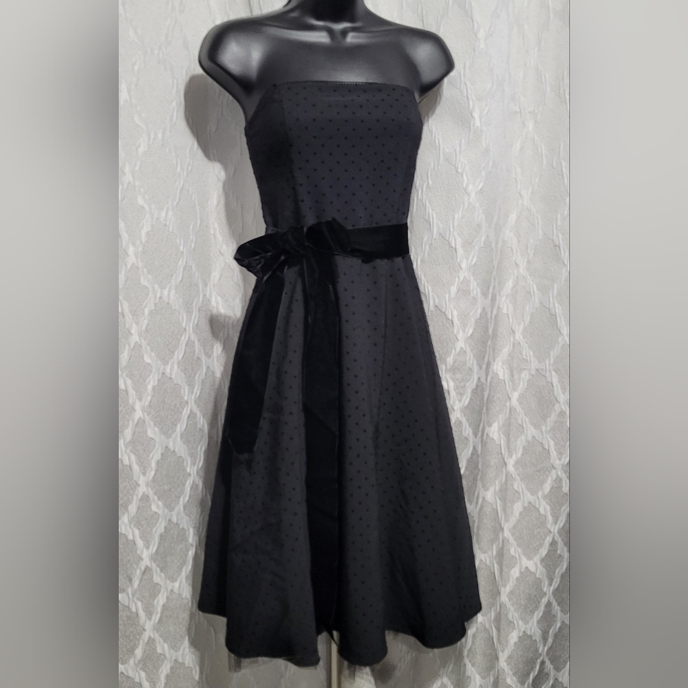 Rampage - Vintage Black Polka Dot Strapless Midi Dress – Fit & Flare - EUC